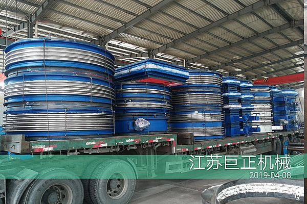 擋板門/非金屬膨脹節(jié)完工，準(zhǔn)備發(fā)往山東客戶