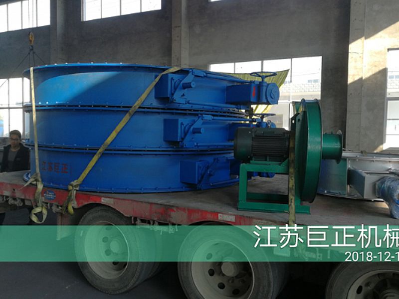 廈門客戶訂購的擋板門驗收合格，發(fā)貨準備中